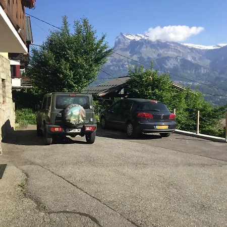 Independante Avec Salle De Bain Independante Au Rdc D Un A 25 Kms Chamonix